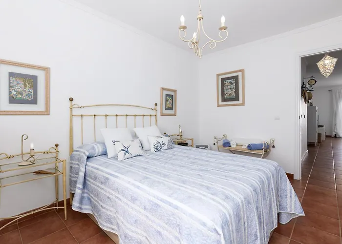 Apartman Home2book Elegant Escape With Terrace